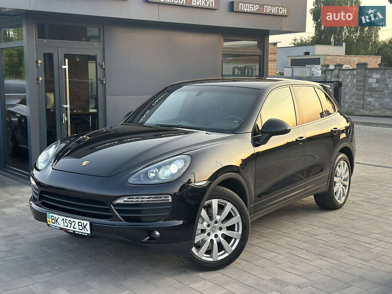 Porsche Cayenne (2011)