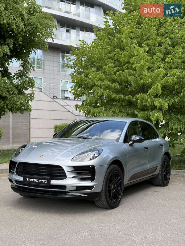 Porsche Macan (2019)