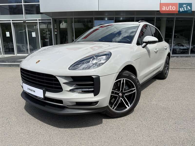 Porsche Macan (2020)