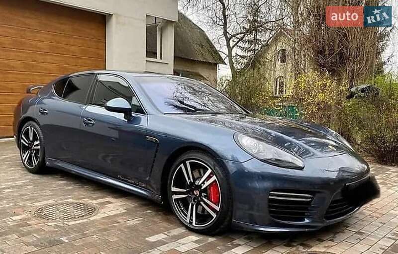 Porsche Panamera (2013)
