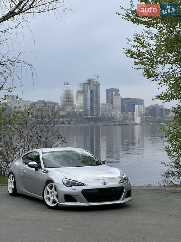 Subaru Brz (2013)