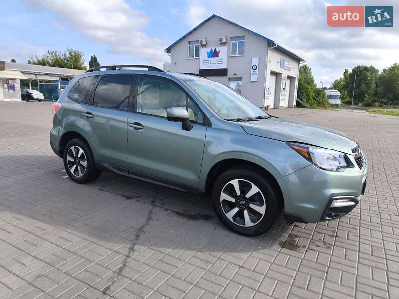 Subaru Forester (2016)