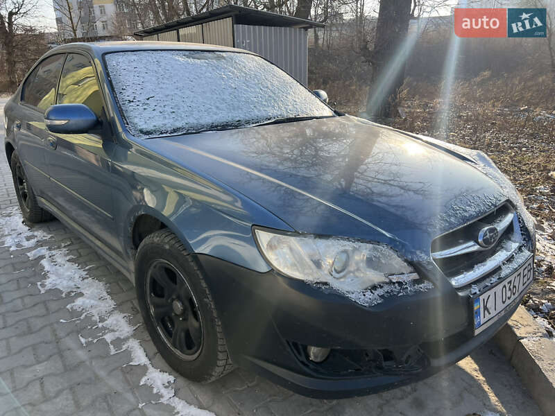 Subaru Legacy (2008)