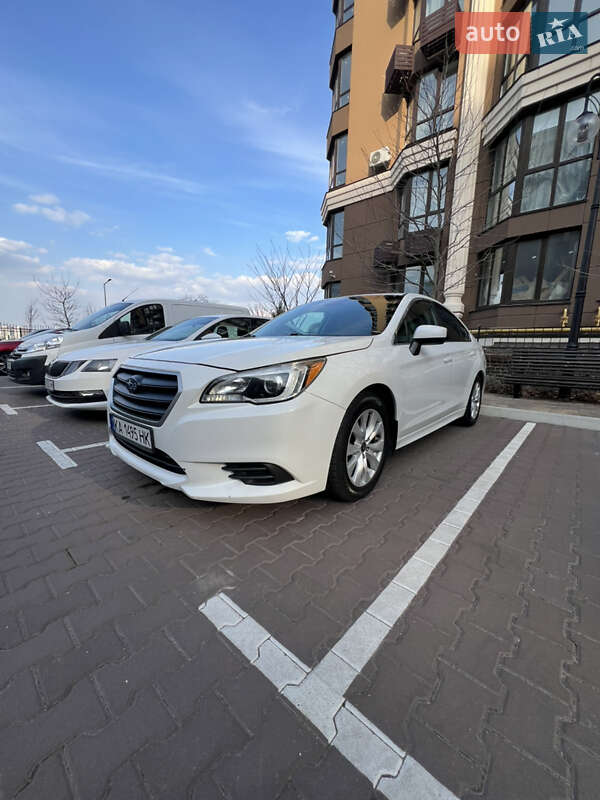Subaru Legacy (2015)