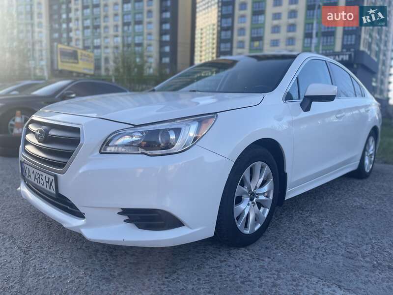 Subaru Legacy (2015)