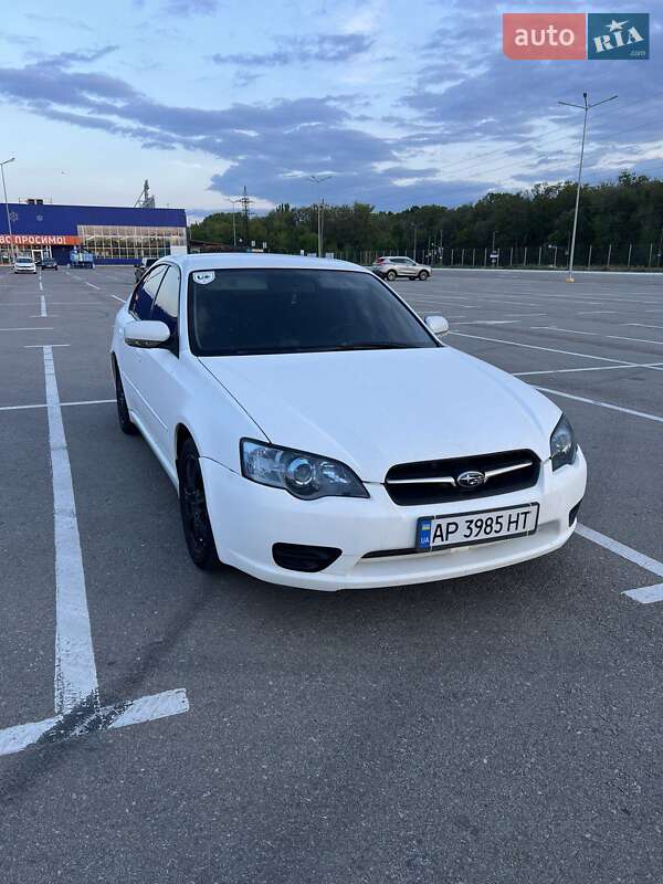 Subaru Legacy (2005)