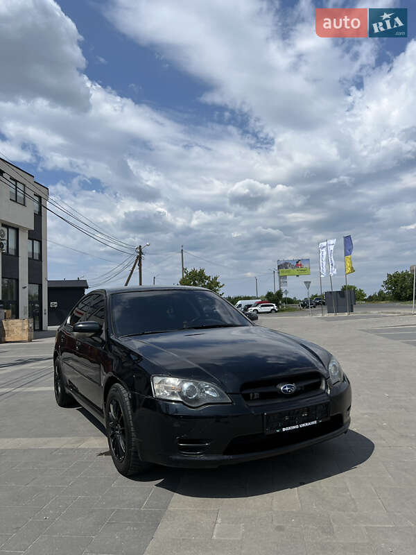 Subaru Legacy (2005)
