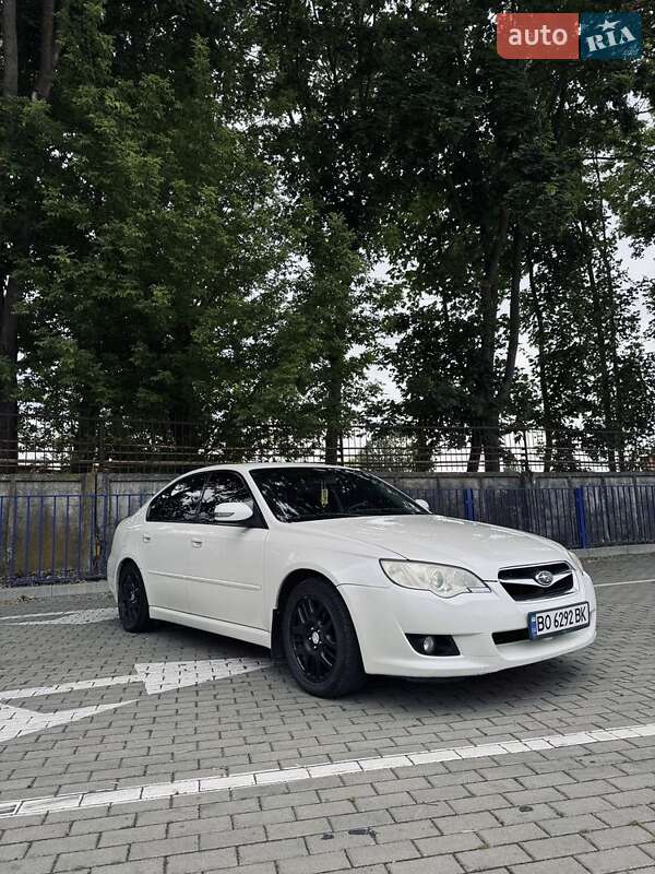Subaru Legacy (2008)