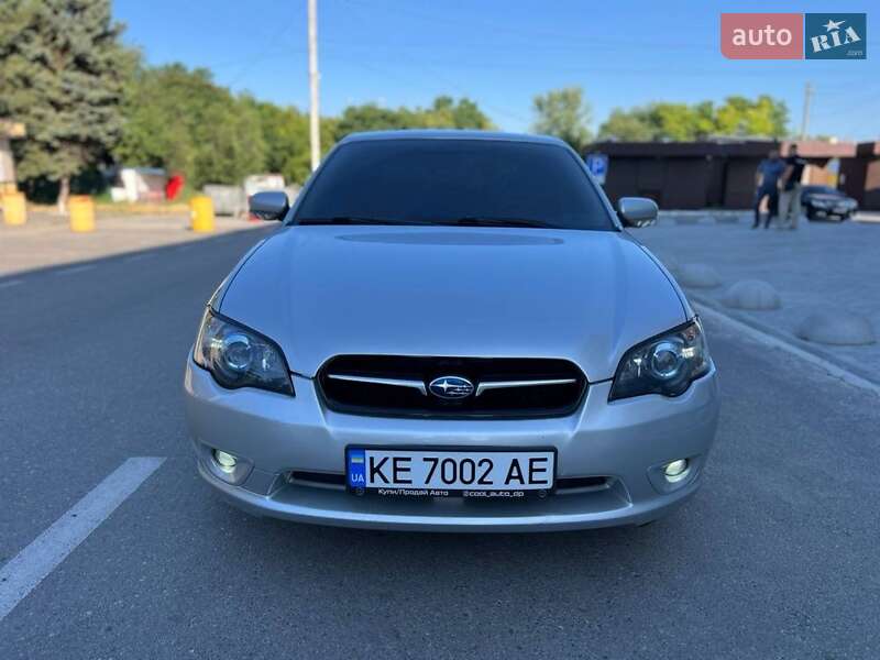 Subaru Legacy (2004)