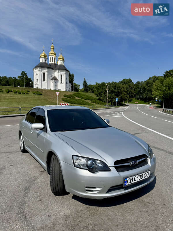 Subaru Legacy (2005)
