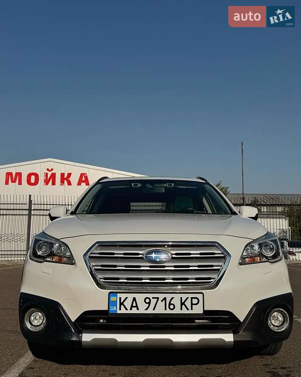 Subaru Legacy outback (2015)