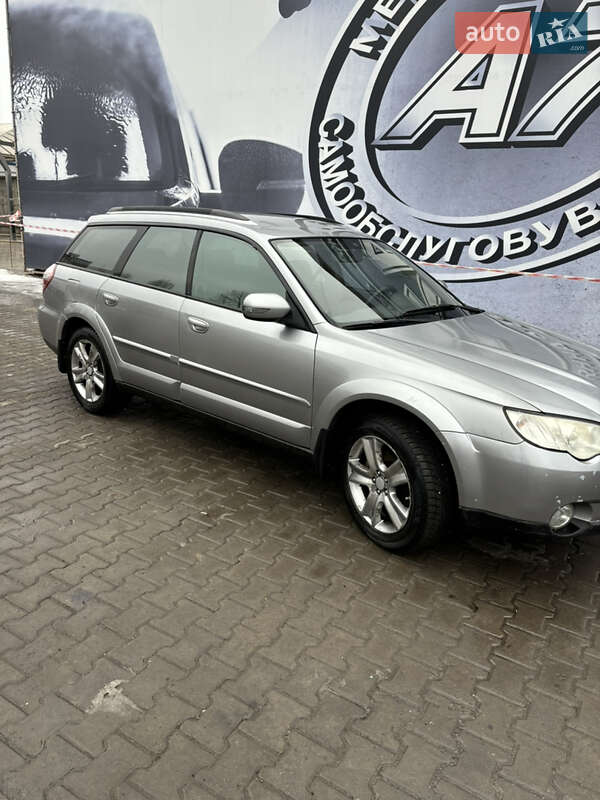 Subaru Outback (2007)