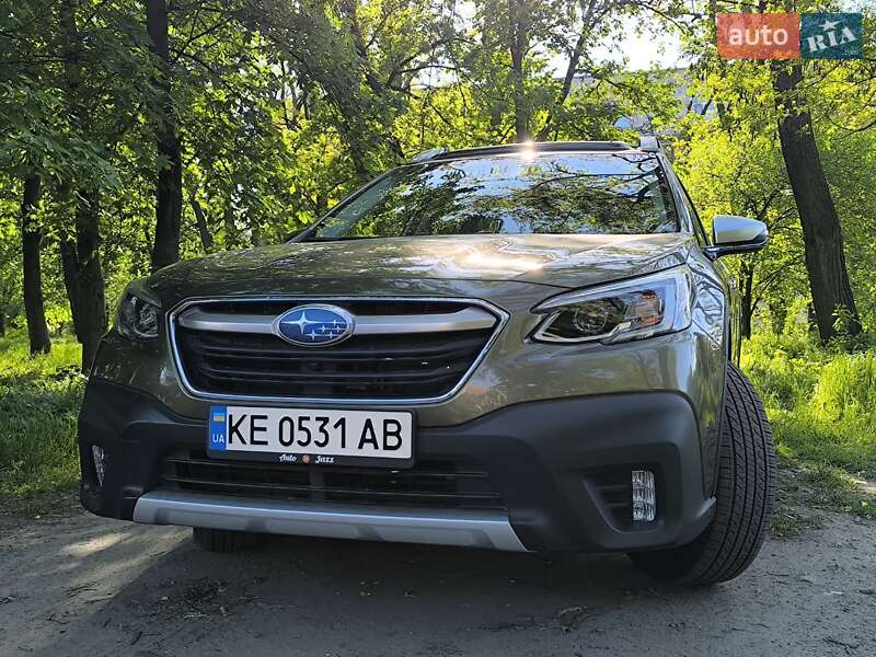 Subaru Outback (2022)