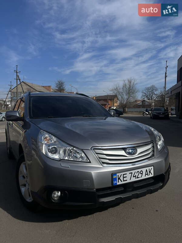 Subaru Outback (2011)