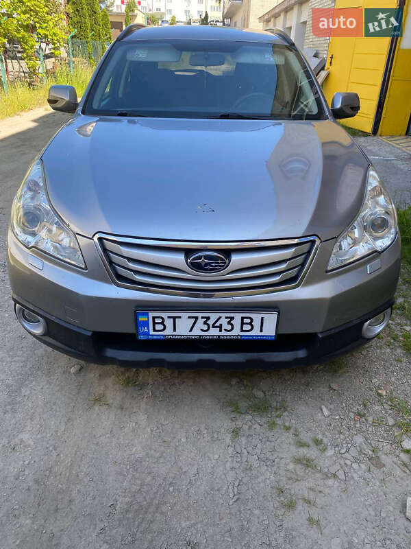 Subaru Outback (2011)