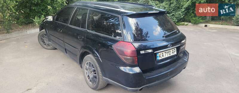 Subaru Outback (2005)