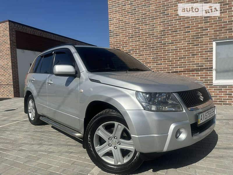 Suzuki Grand vitara (2006)