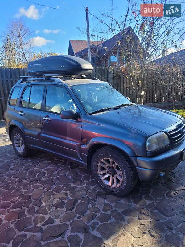 Suzuki Grand vitara (2005)