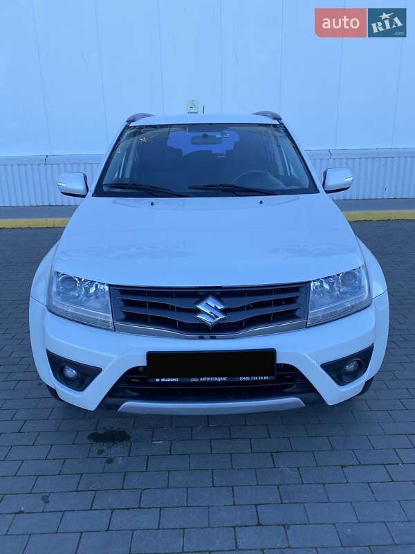 Suzuki Grand vitara (2015)