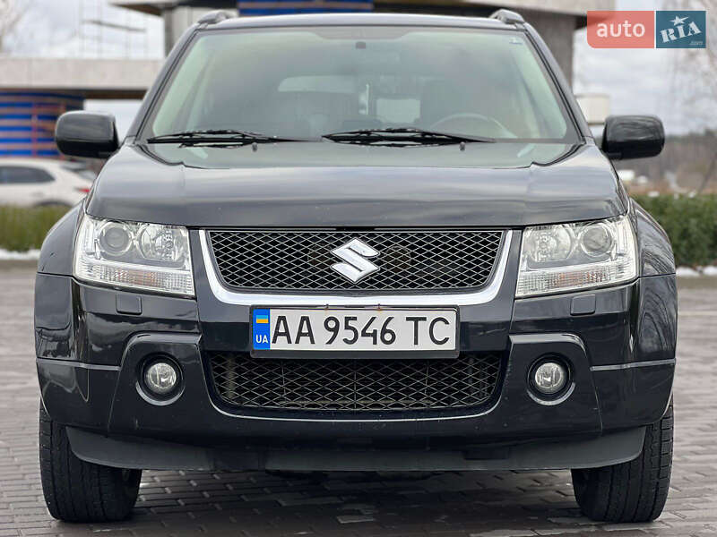 Suzuki Grand vitara (2005)