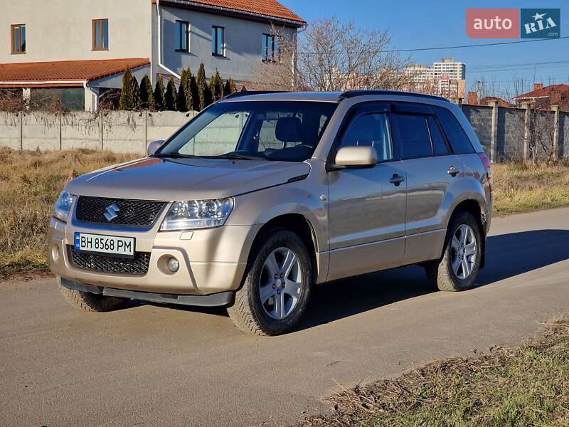Suzuki Grand vitara (2007)