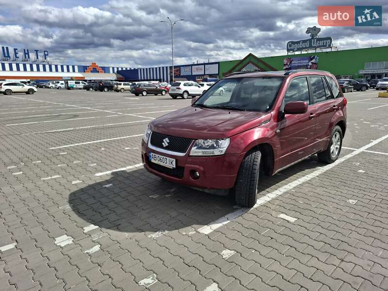 Suzuki Grand vitara (2008)