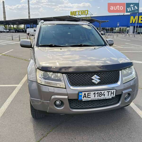 Suzuki Grand vitara (2008)