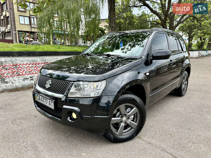 Suzuki Grand vitara (2006)