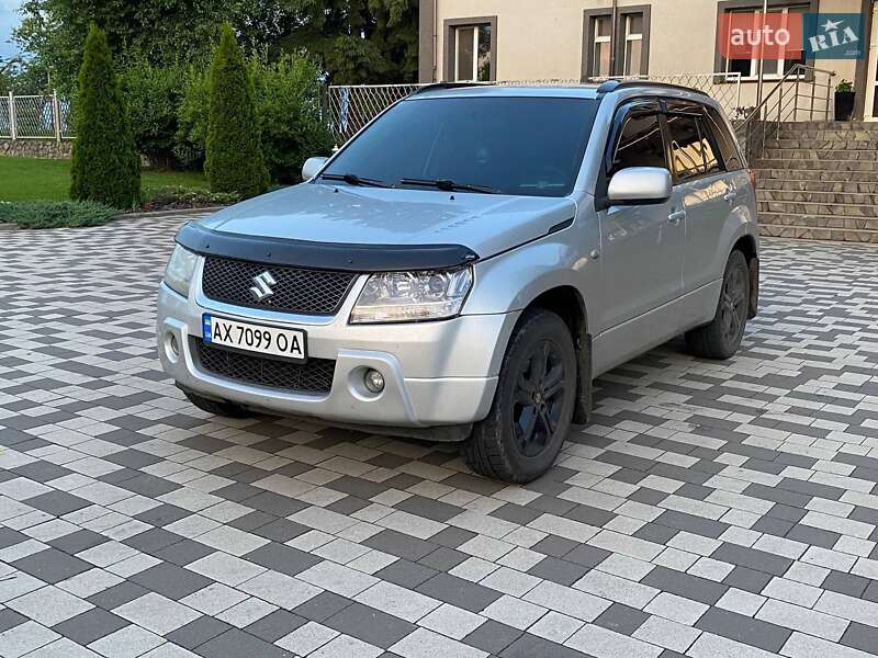 Suzuki Grand vitara (2007)