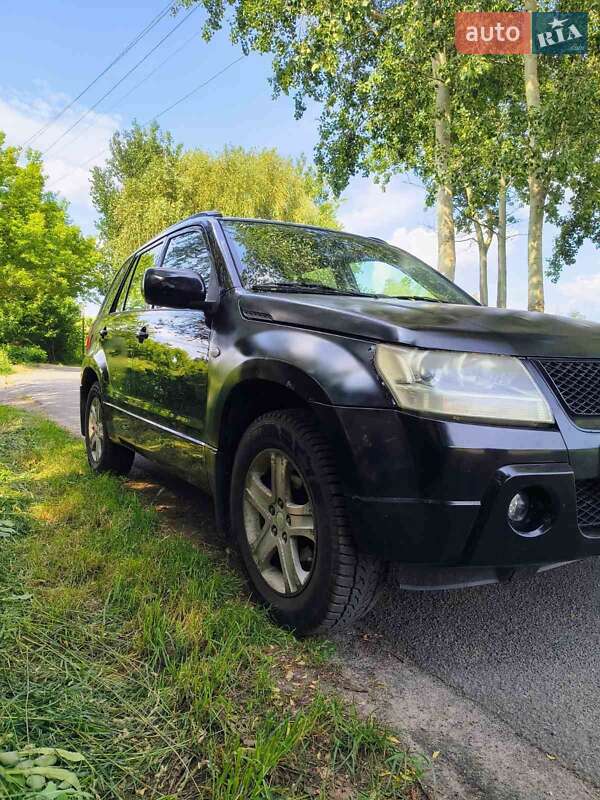 Suzuki Grand vitara (2006)