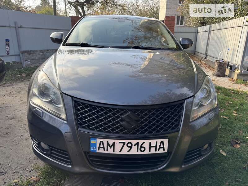 Suzuki Kizashi (2011)
