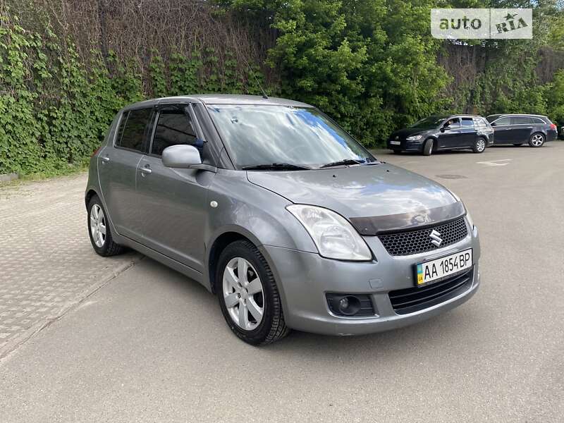 Suzuki Swift (2008)