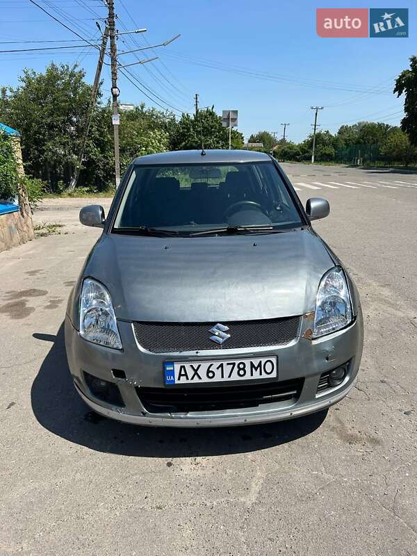 Suzuki Swift (2008)