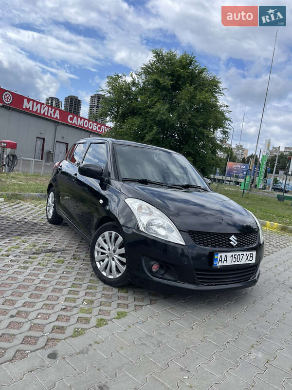 Suzuki Swift (2012)
