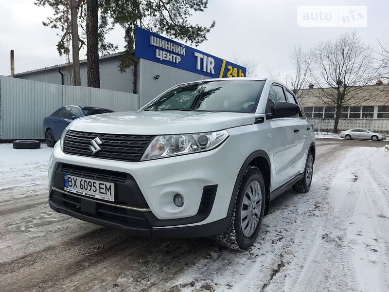 Suzuki Vitara s (2020)