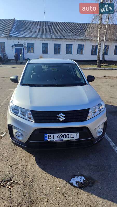Suzuki Vitara (2021)