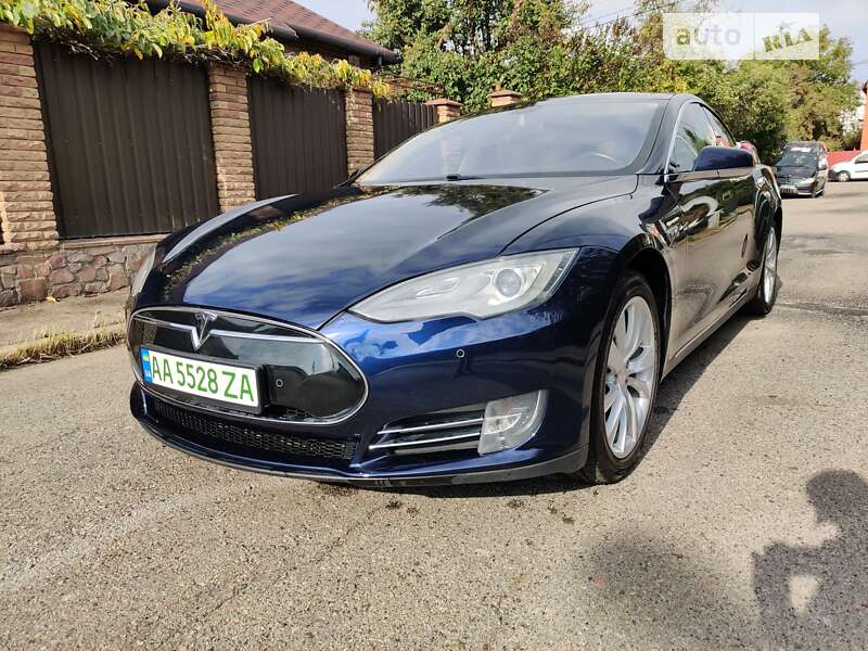 Tesla Model sp85 (2014)