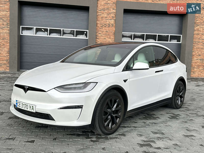 Tesla Model x (2022)