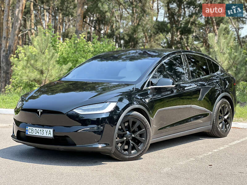 Tesla Model x (2022)