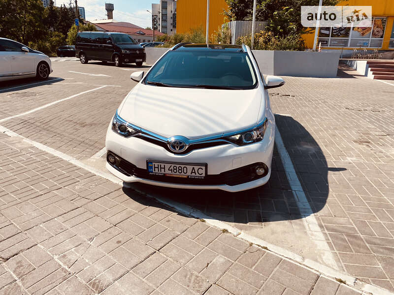 Toyota Auris (2015)