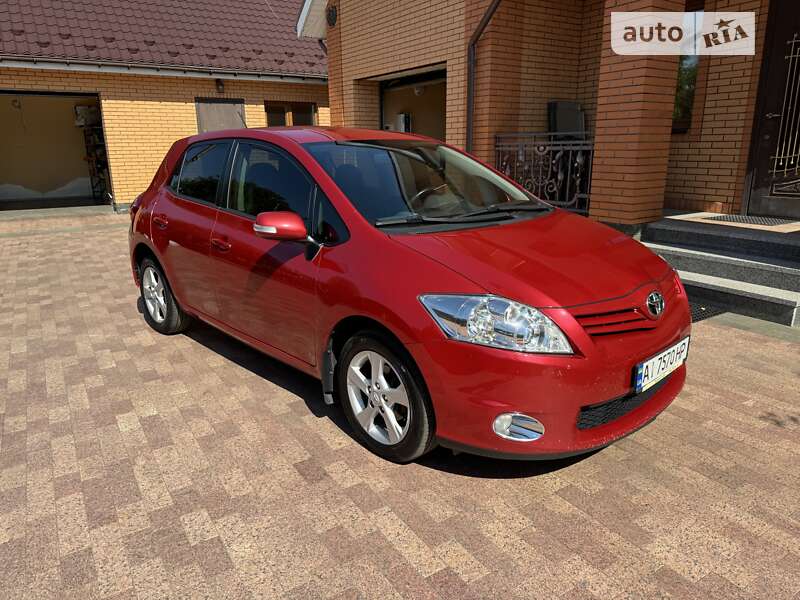 Toyota Auris (2012)