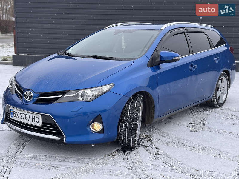 Toyota Auris (2014)