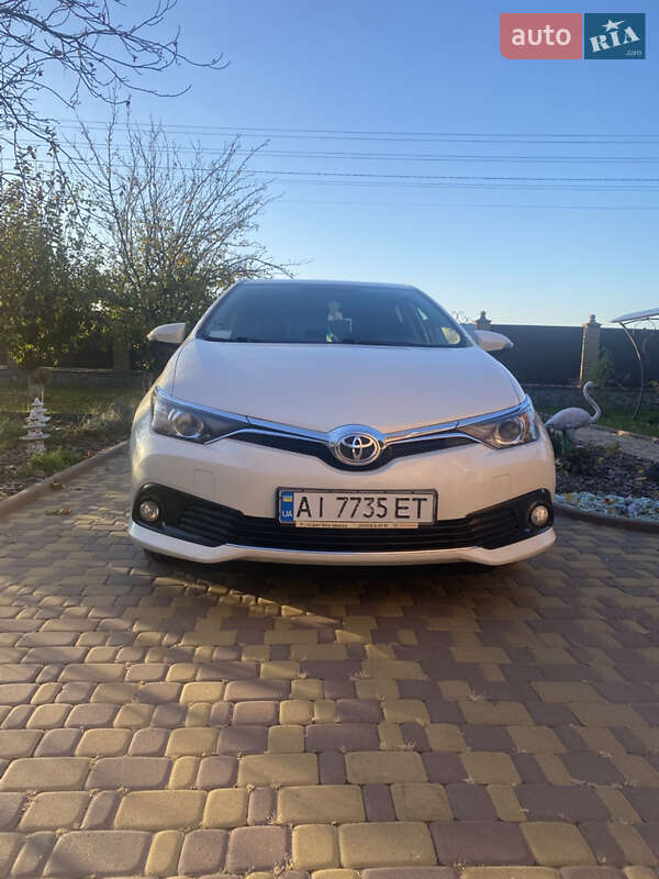 Toyota Auris (2016)