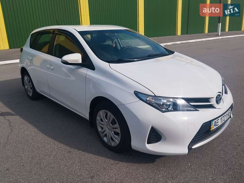 Toyota Auris (2013)