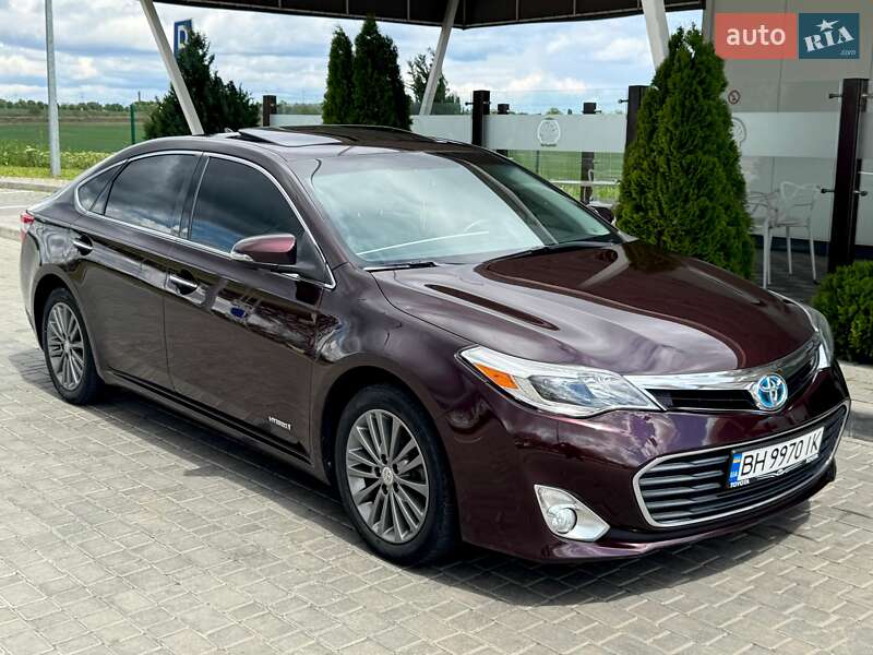 Toyota Avalon (2013)