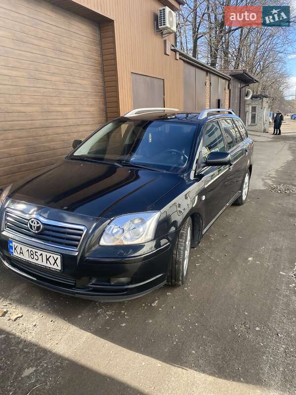 Toyota Avensis (2006)