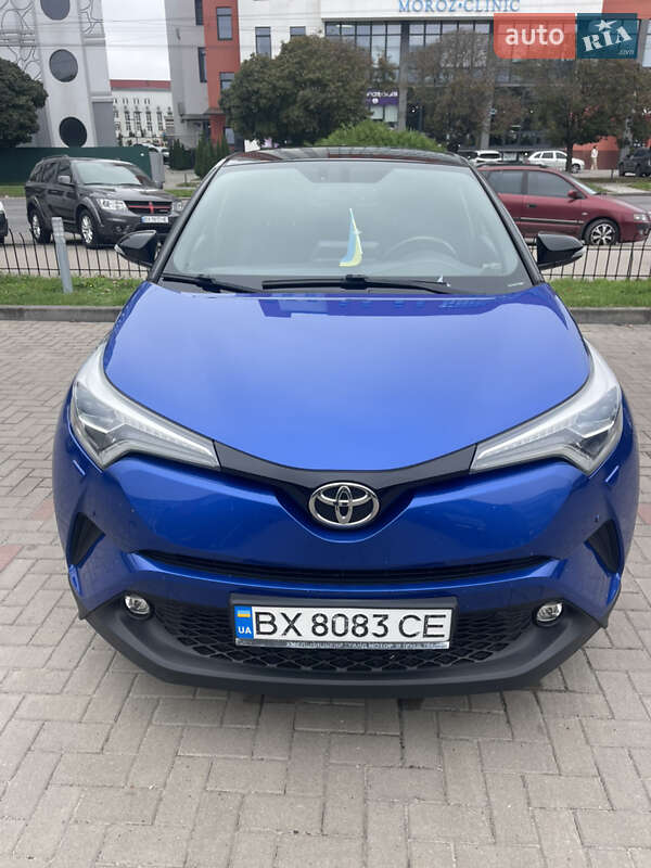 Toyota C-hr (2017)