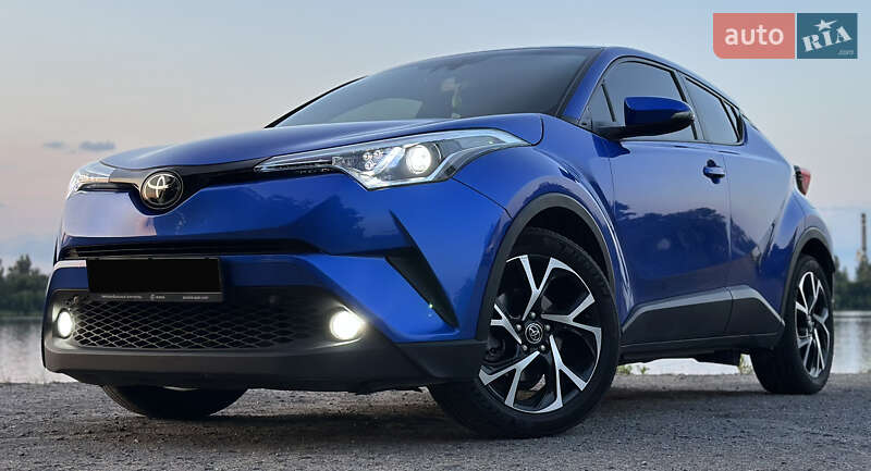 Toyota C-hr (2017)