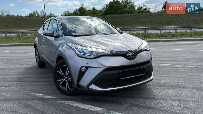 Toyota C-hr (2021)