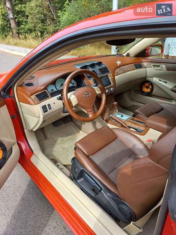 Toyota Camry solara (2004)